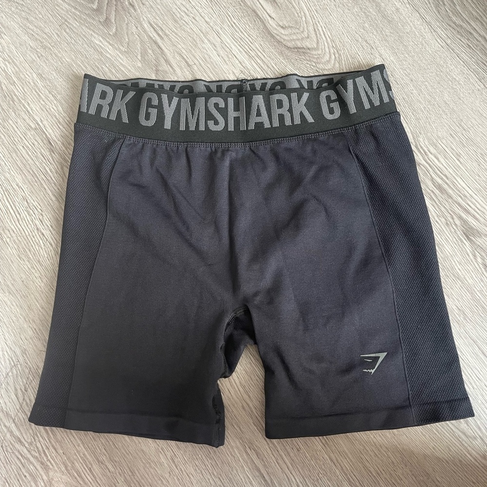 Gymshark bike shorts size medium